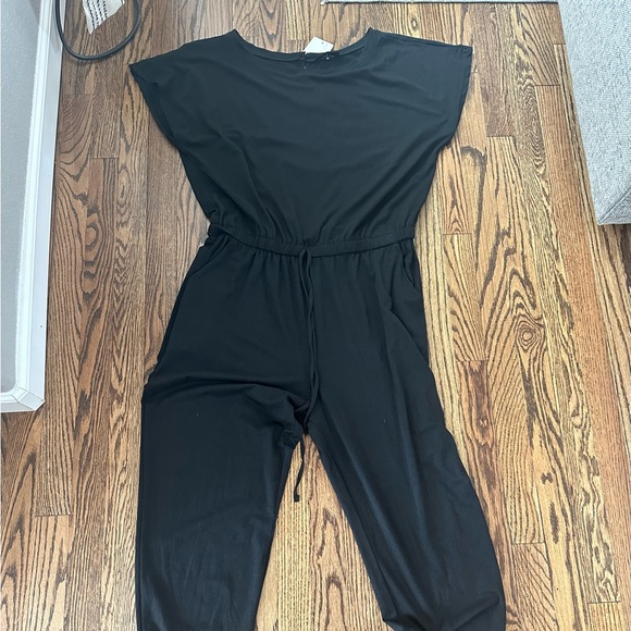NWT PrettyGarden off shoulder cap Black Women's romper travel outfit - Picture 2 of 6